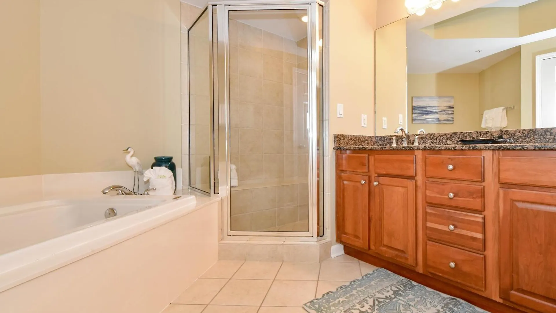 Silver Beach Towers W406 Destin Apartment